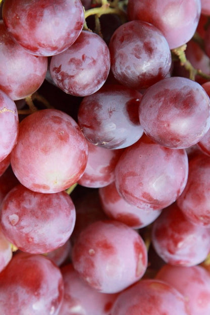 Seeded Grapes